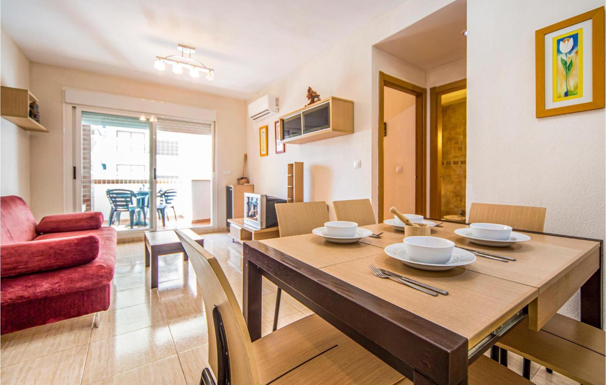 2 Bedroom Lovely Apartment In Оропеса-дель-Мар Екстер'єр фото